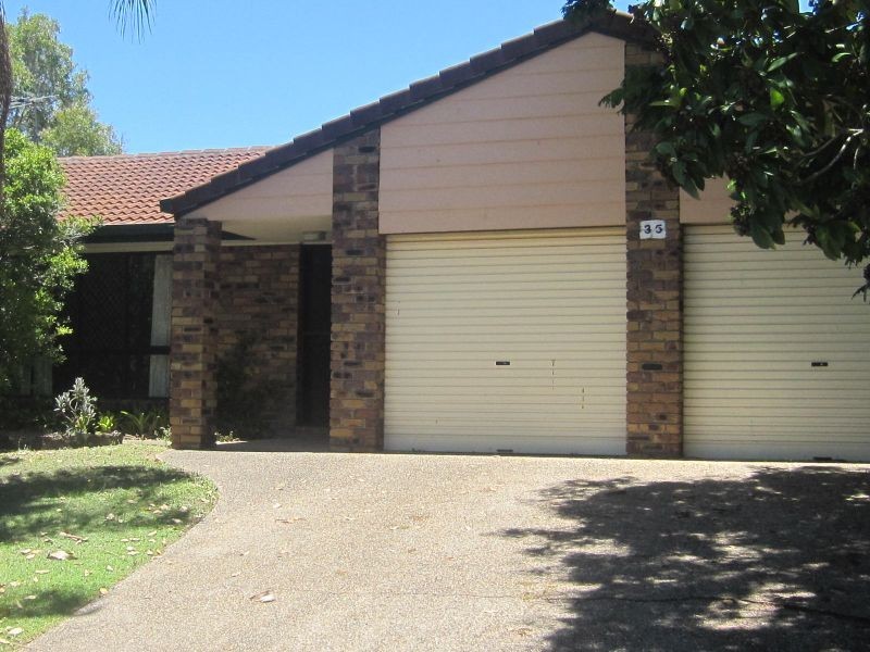 35 Briarwood Street, Carindale QLD 4152