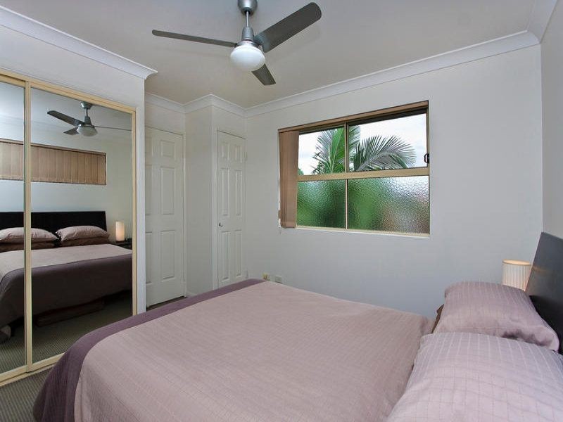 8/72 Earl Street, Greenslopes QLD 4120