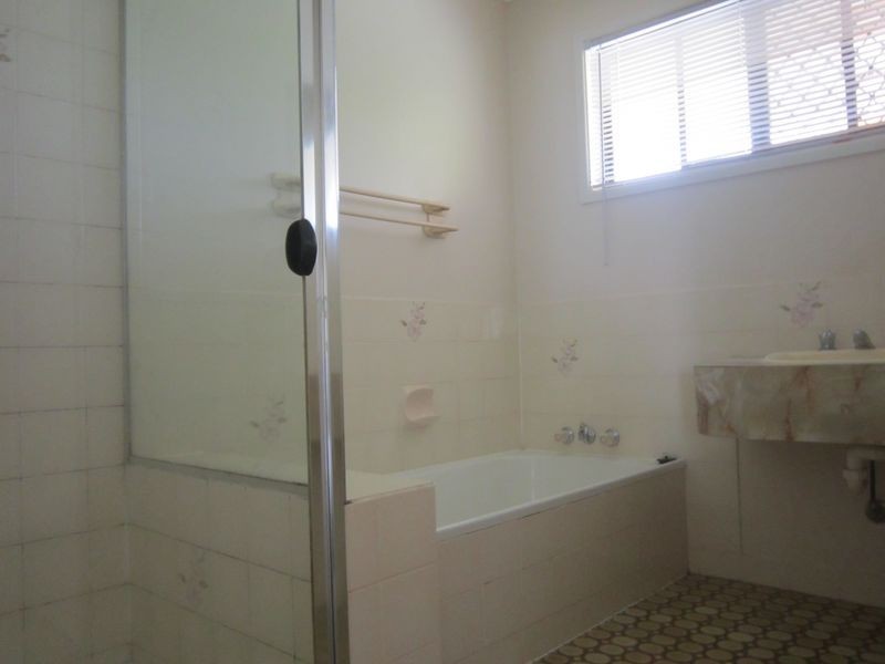 79 Malbon Street, Eight Mile Plains QLD 4113