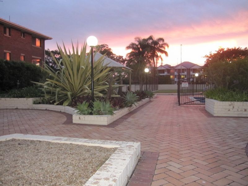 23/89 Thorn Street, Kangaroo Point QLD 4169