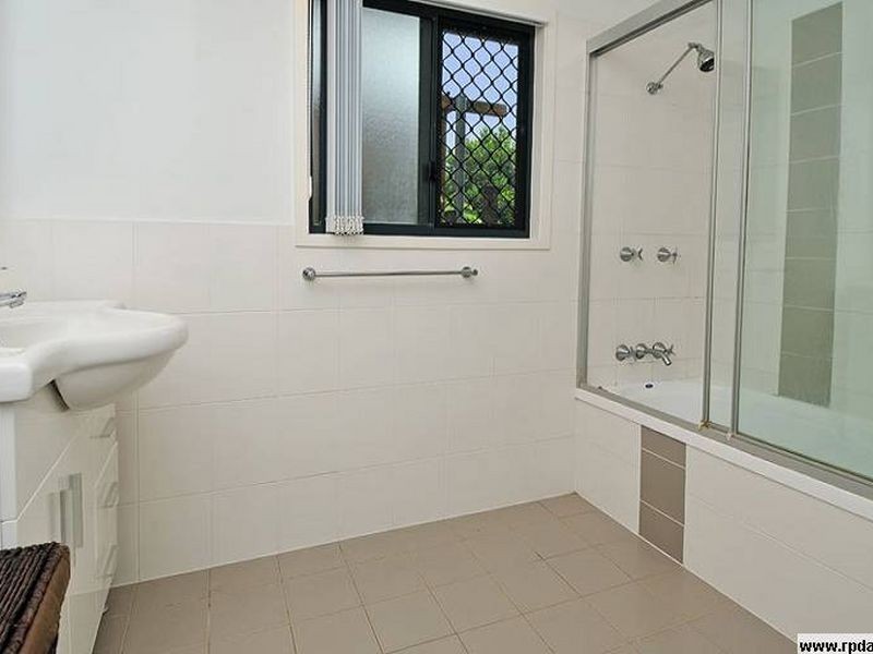 11/74 Creek Road, Mount Gravatt East QLD 4122