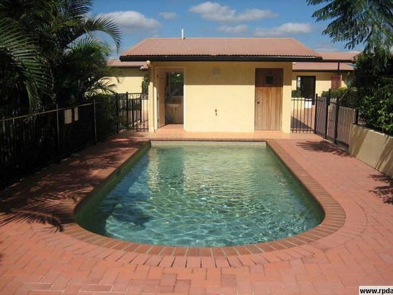 9/16 Norman Crescent, Norman Park QLD 4170