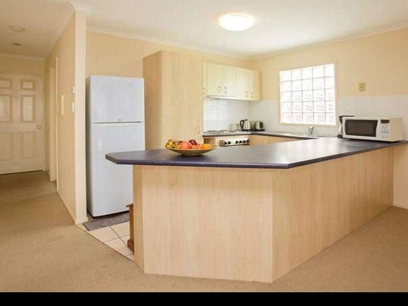 12/262 Cavendish Road, Coorparoo QLD 4151