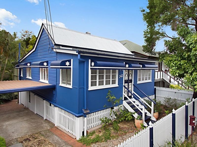 142 Temple Street, Coorparoo QLD 4151