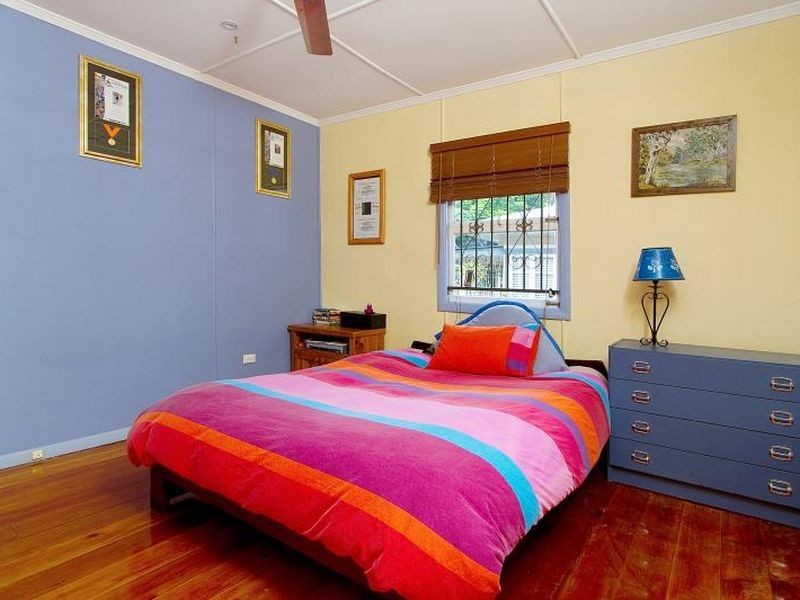 113 Birdwood Road, Holland Park West QLD 4121