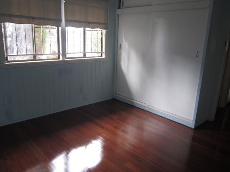 12 Keera Street, Coorparoo QLD 4151