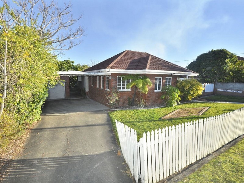 87 Solar Street, Coorparoo QLD 4151