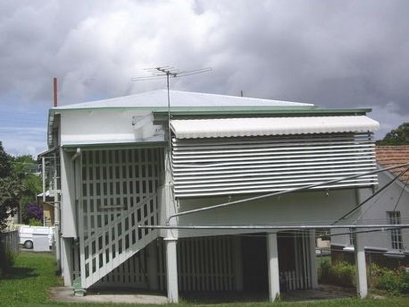 27 Hunter Street, Greenslopes QLD 4120