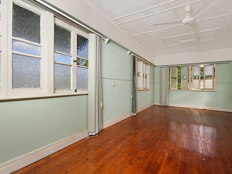 78 Heliopolis Parade, Mitchelton QLD 4053