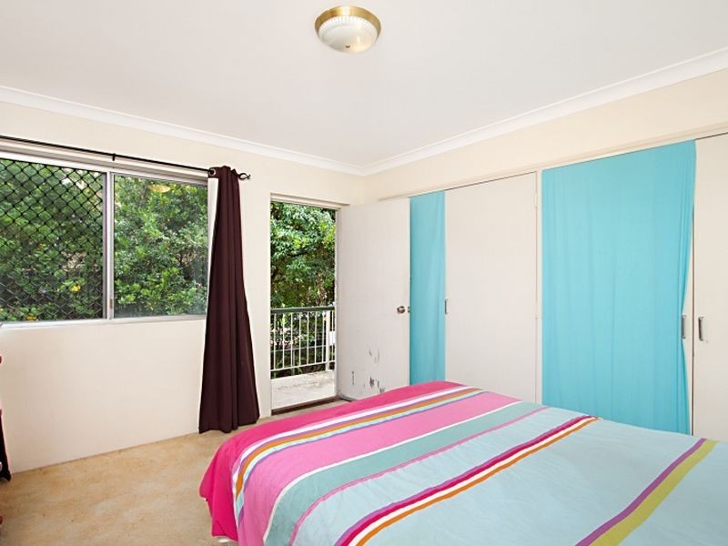 4/19 Leigh Street, Coorparoo QLD 4151