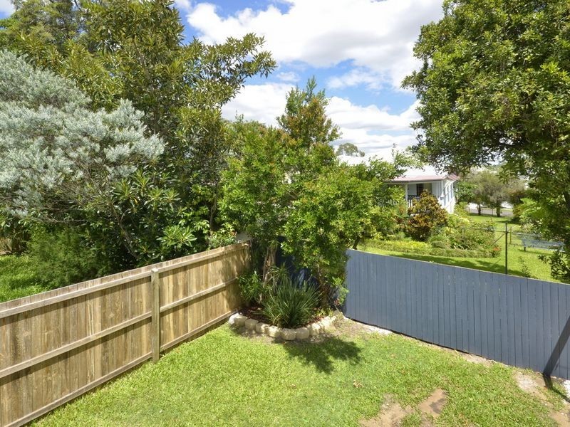 4/11 Henry Street, Greenslopes QLD 4120