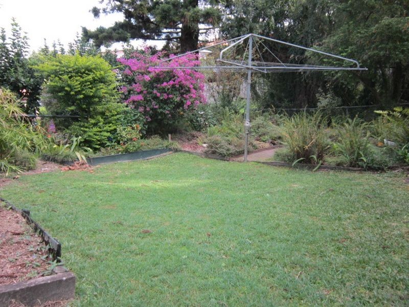 32 Lade Street, Coorparoo QLD 4151