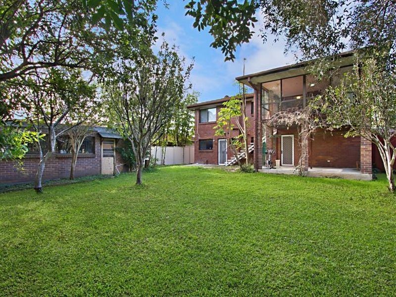 349 Winstanley Street, Carindale QLD 4152