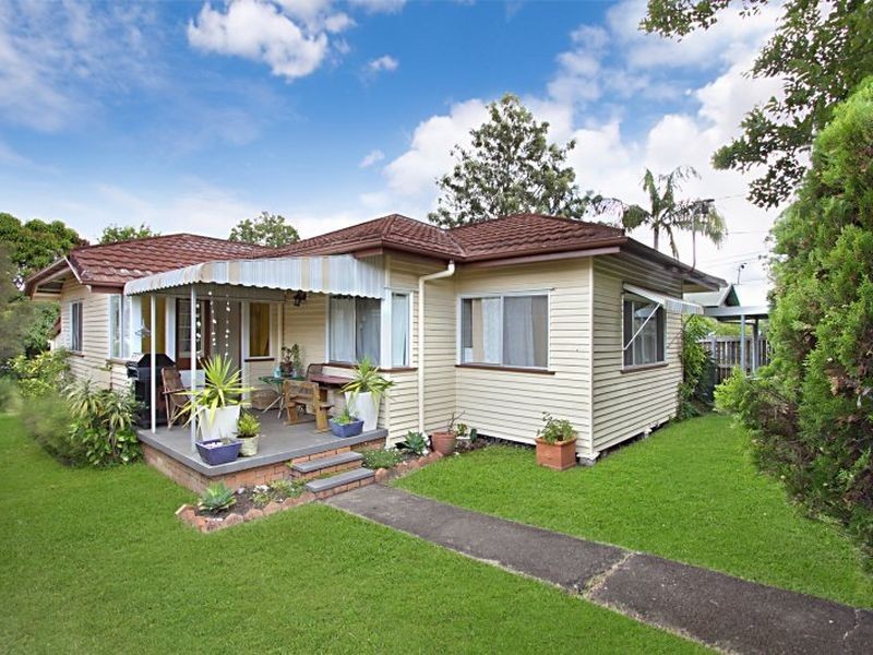 3 Cradock Street, Holland Park QLD 4121