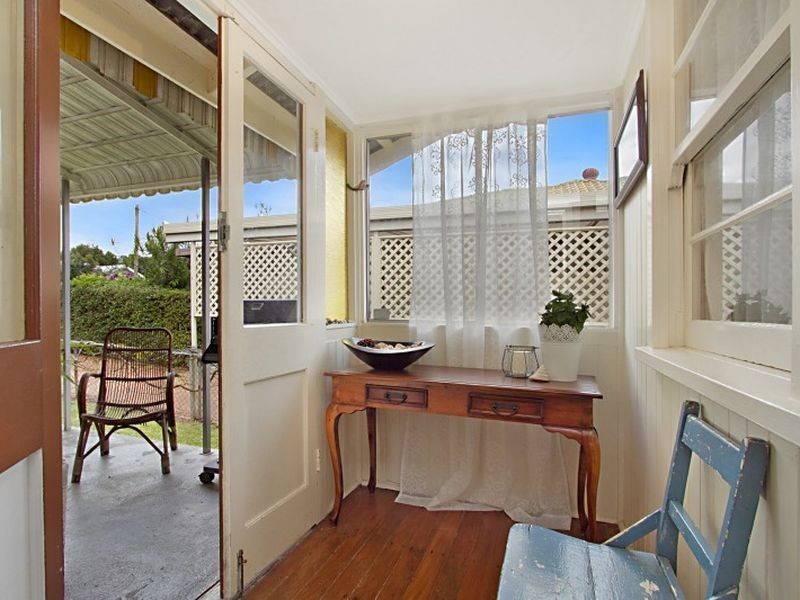 3 Cradock Street, Holland Park QLD 4121