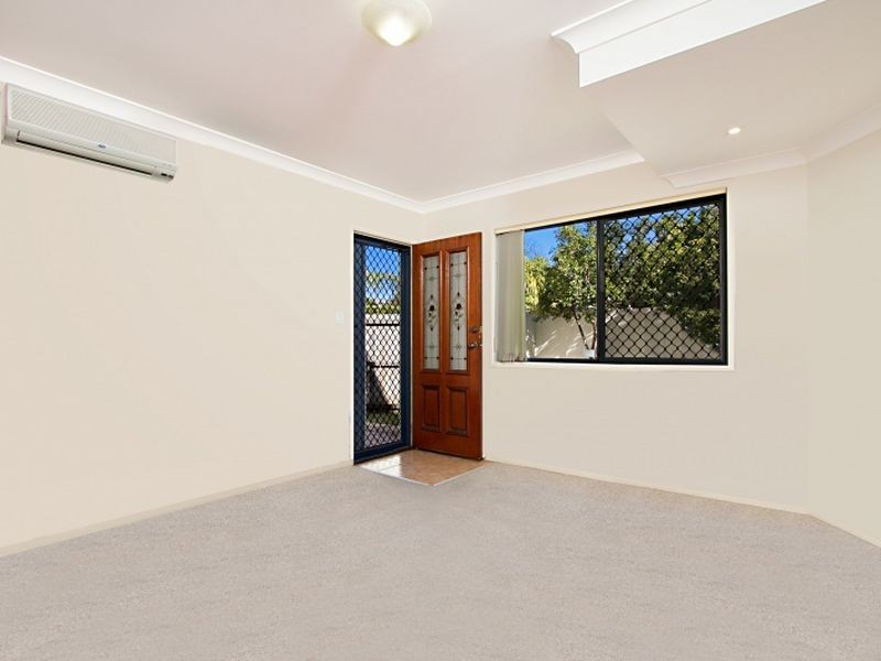 1/404 Upper Cornwall Street, Coorparoo QLD 4151