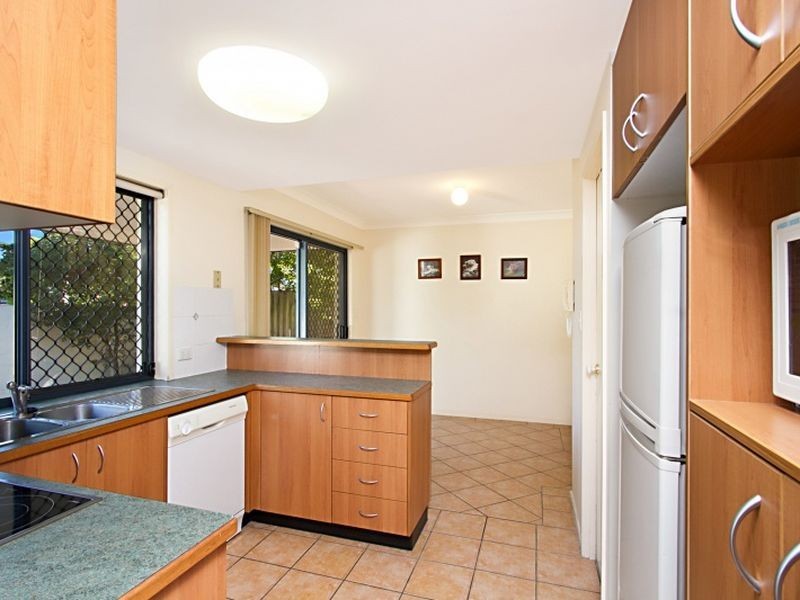 1/404 Upper Cornwall Street, Coorparoo QLD 4151
