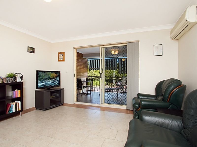 6/94 Cavendish Road, Coorparoo QLD 4151