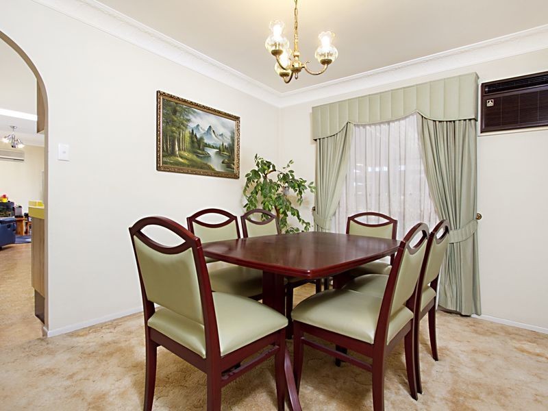 241 Wecker Road, Mansfield QLD 4122