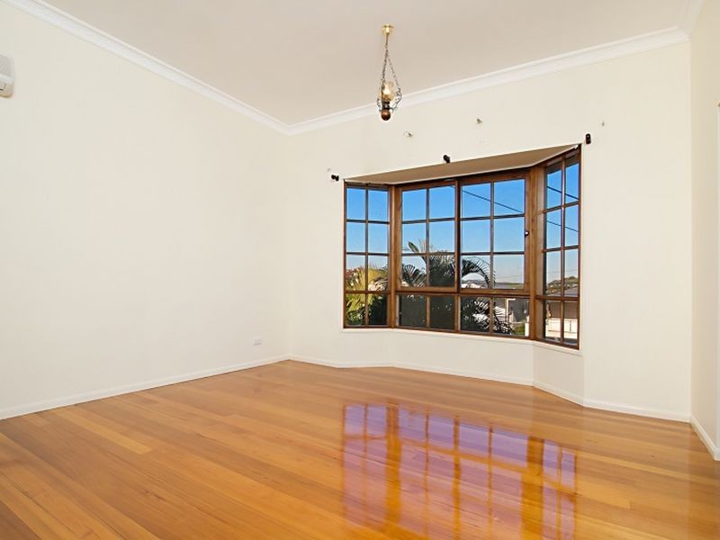 52 Amelia Street, Coorparoo QLD 4151