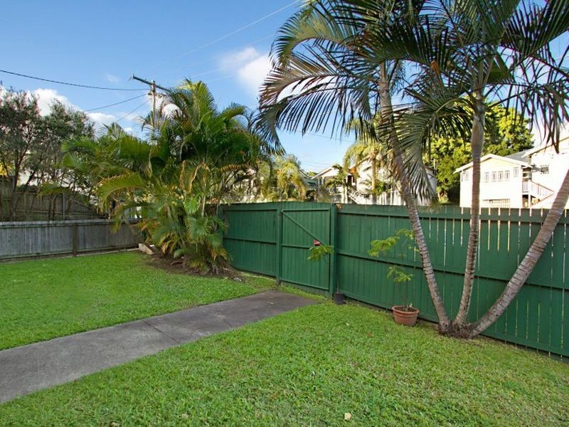 1/67 Thomas Street, Greenslopes QLD 4120