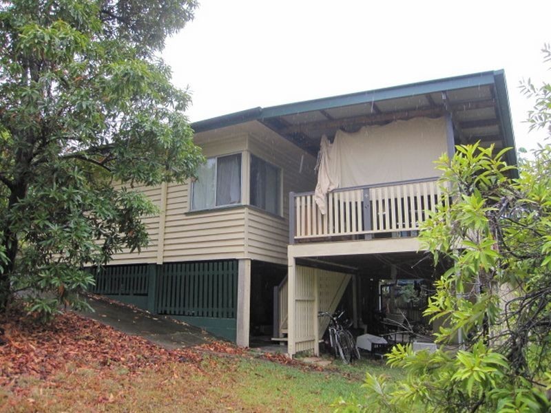 115 Railway Parade, Norman Park QLD 4170