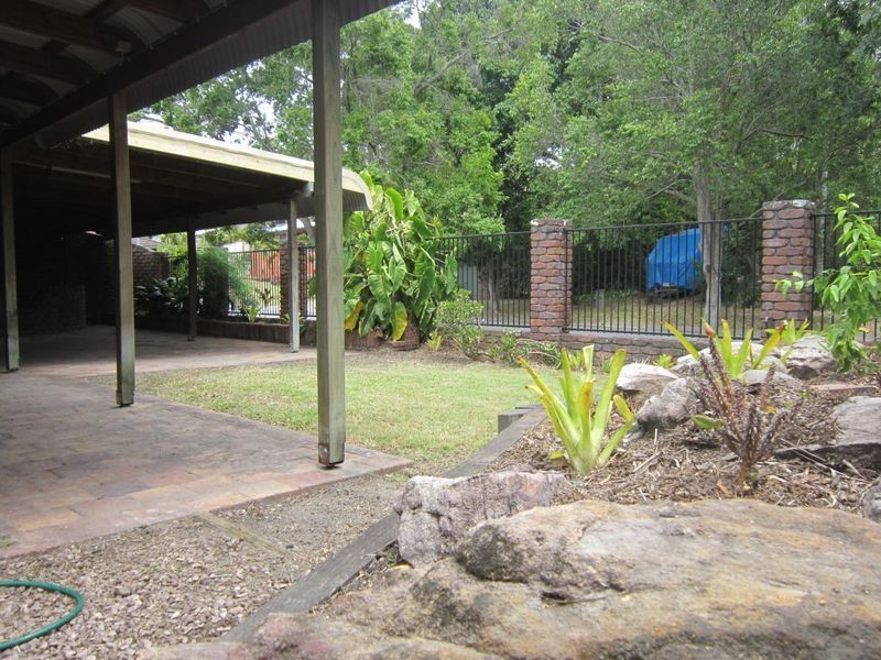 12 Agate Street, Camp Hill QLD 4152