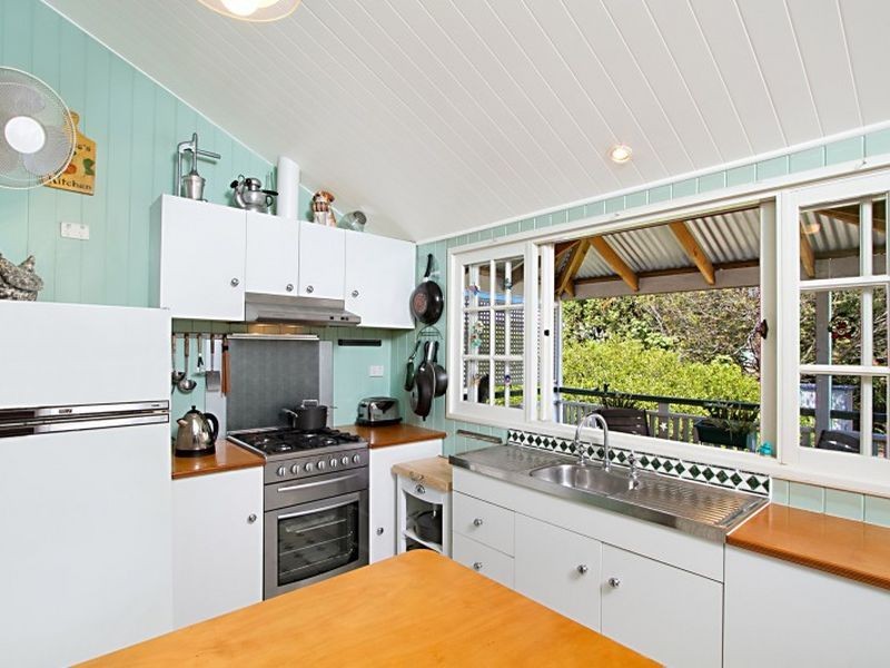 105 Milsom Street, Coorparoo QLD 4151