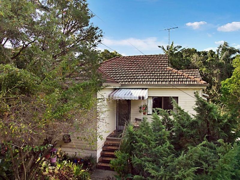 17 Dale Street, Coorparoo QLD 4151