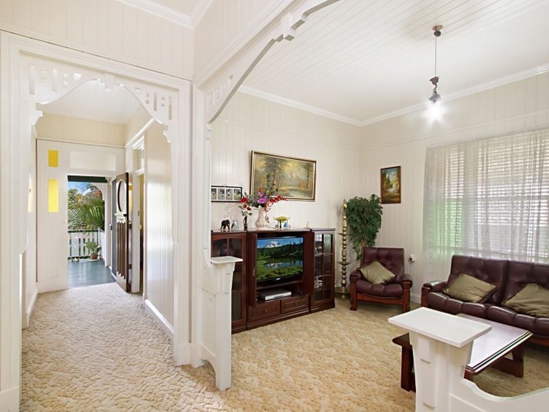 72 Tiber Street, Coorparoo QLD 4151