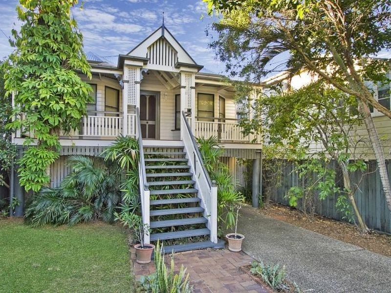 42 Fern Street, Woolloongabba QLD 4102