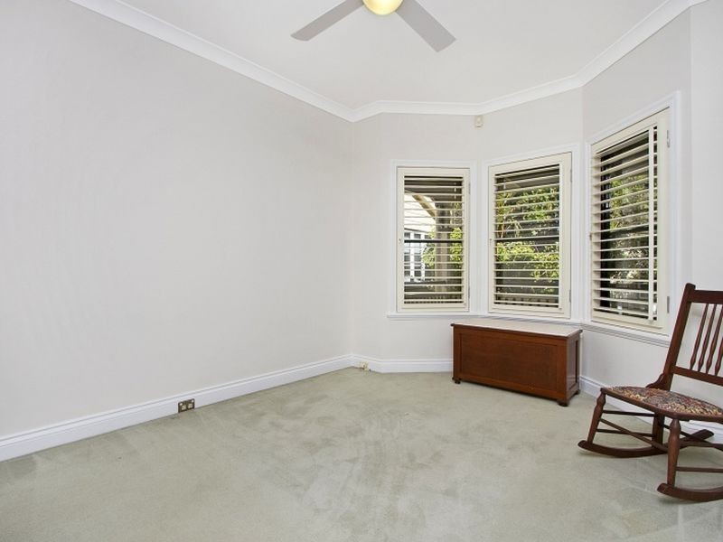 42 Fern Street, Woolloongabba QLD 4102