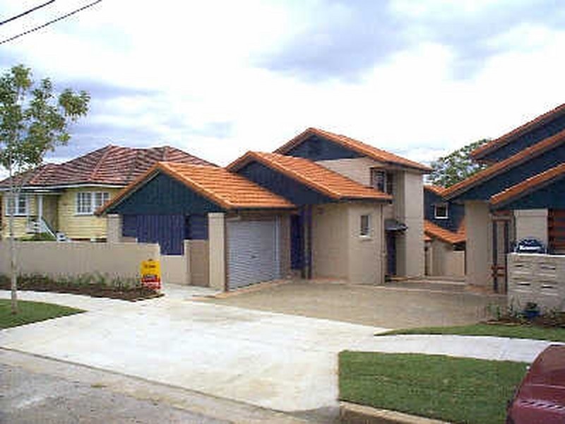 1/49 Nicholson Street, Greenslopes QLD 4120