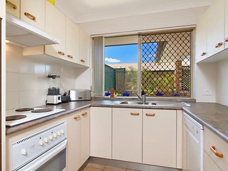 7/43 Vera Street, Greenslopes QLD 4120