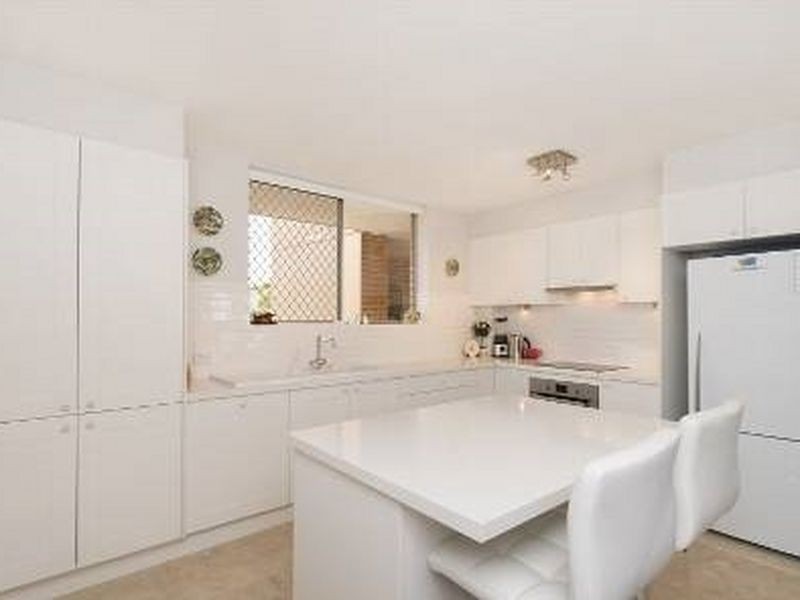 11/61 Rialto Street, Coorparoo QLD 4151