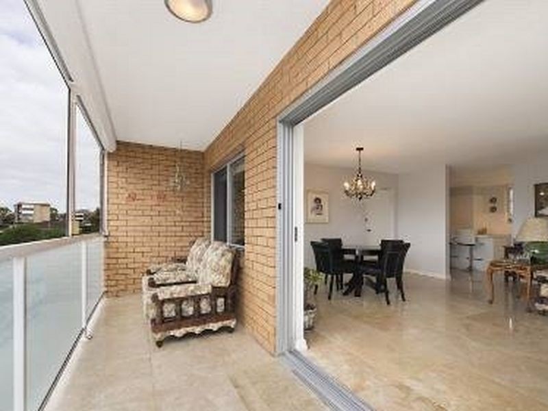 11/61 Rialto Street, Coorparoo QLD 4151