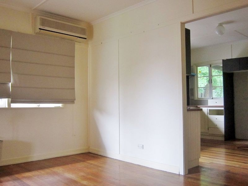 36 Oakfield Street, Mount Gravatt East QLD 4122