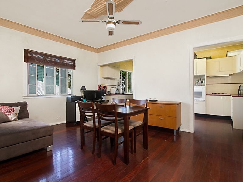 30 Jamieson Street, Bulimba QLD 4171