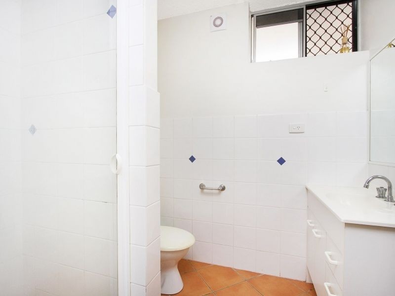 3/47 Rolle Street, Holland Park West QLD 4121