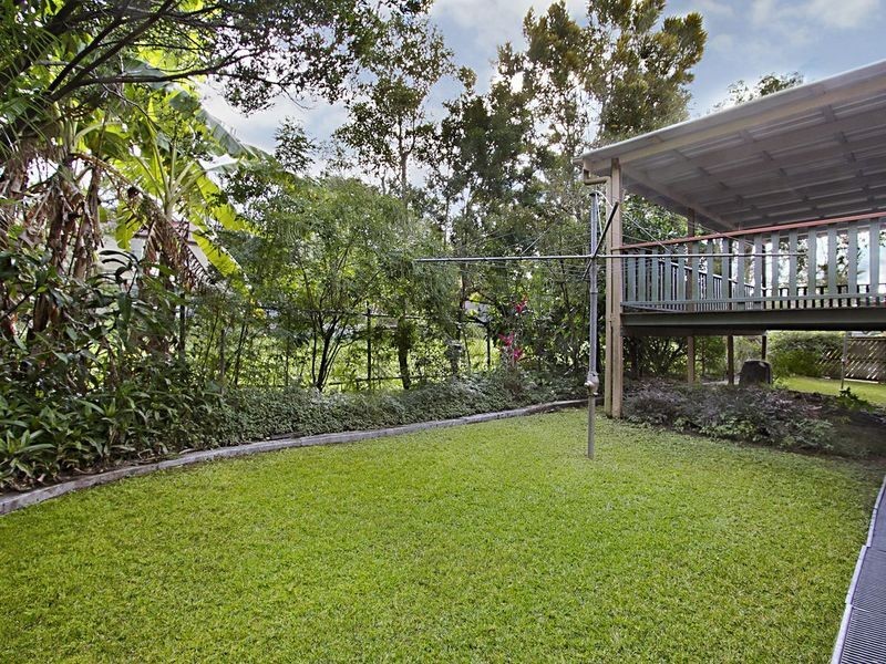 5 Mclay Street, Coorparoo QLD 4151