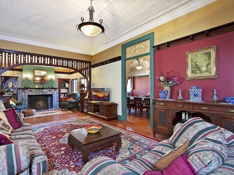 89 Cavendish Road, Coorparoo QLD 4151