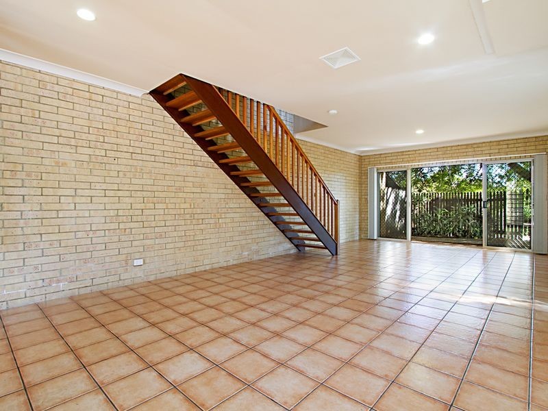 4B/46 – 48 Tiber Street, Coorparoo QLD 4151