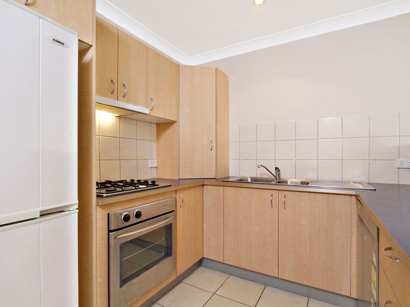 4/286 – 288 Cornwall Street, Greenslopes QLD 4120