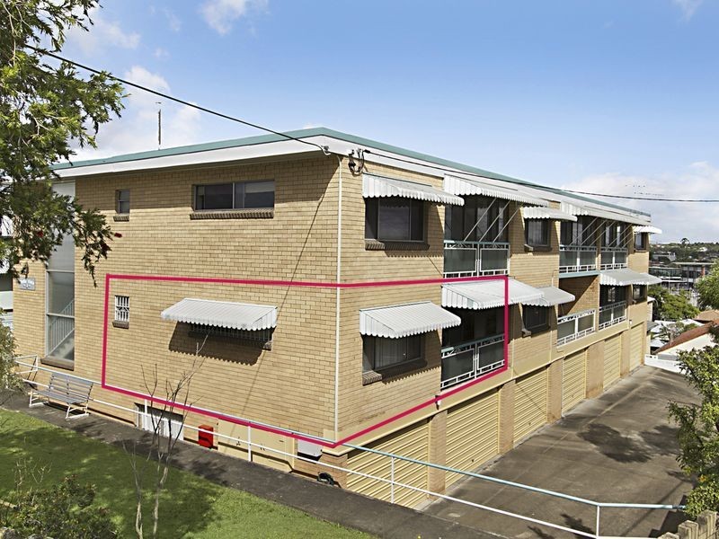 1/1 Dowar Street, Coorparoo QLD 4151