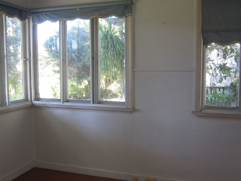 92 Dickenson Street, Carina QLD 4152