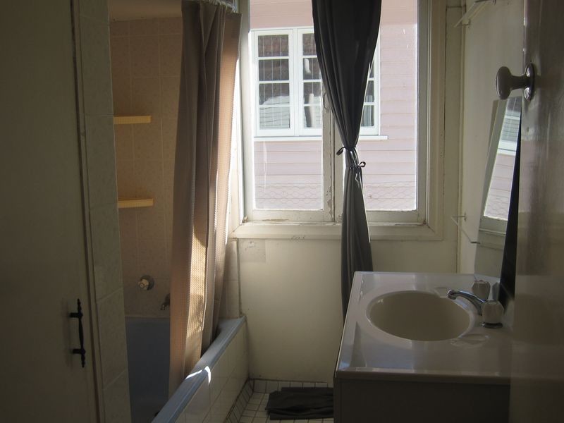 92 Dickenson Street, Carina QLD 4152