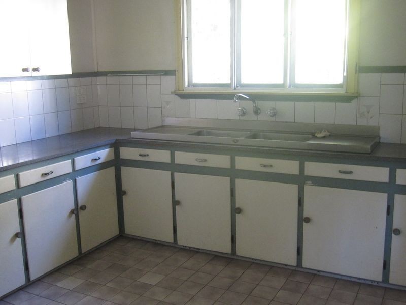 92 Dickenson Street, Carina QLD 4152