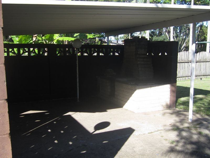 92 Dickenson Street, Carina QLD 4152