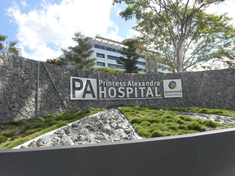 12/24 Tottenham Street, Woolloongabba QLD 4102