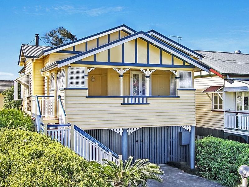 92 MacDonald Street, Norman Park QLD 4170